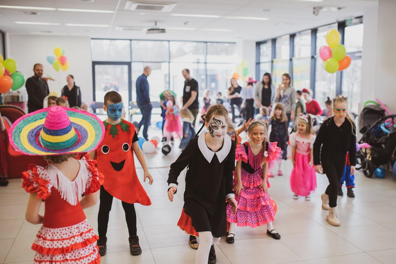 Bal karnawałowy dla dzieci pracowników Parku